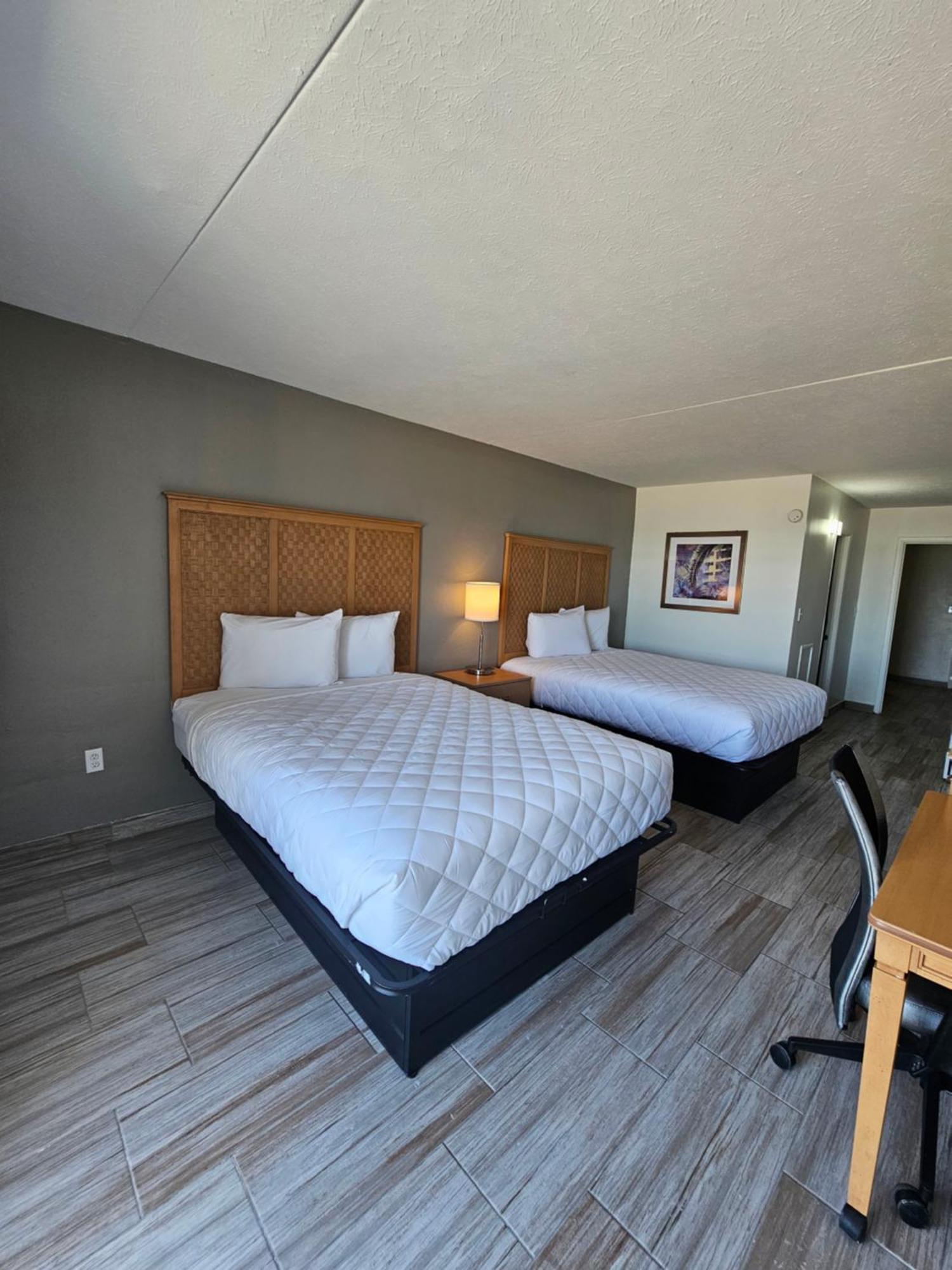 Southern Breeze Ocean Front Hotel Myrtle Beach Buitenkant foto