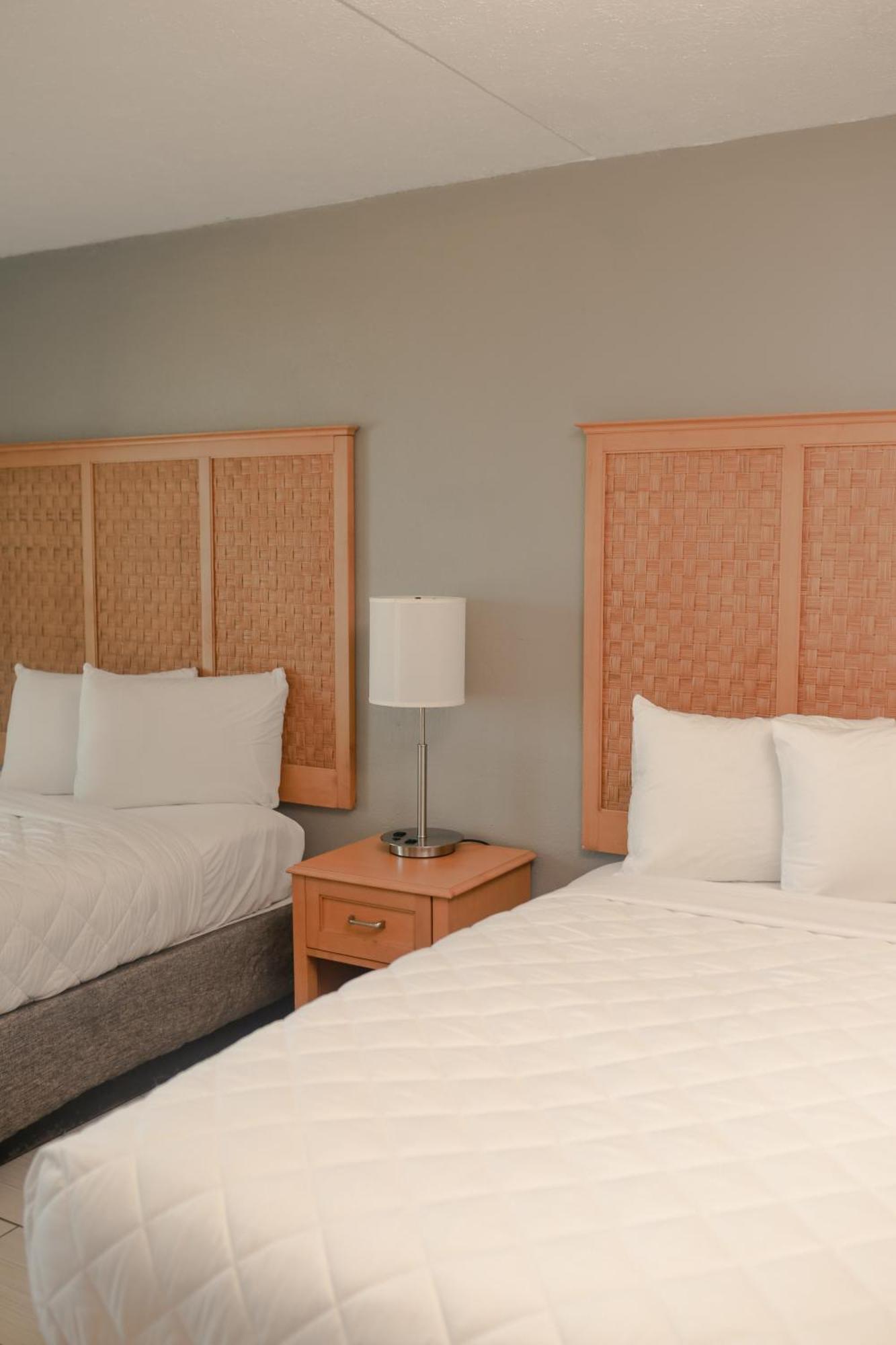 Southern Breeze Ocean Front Hotel Myrtle Beach Buitenkant foto