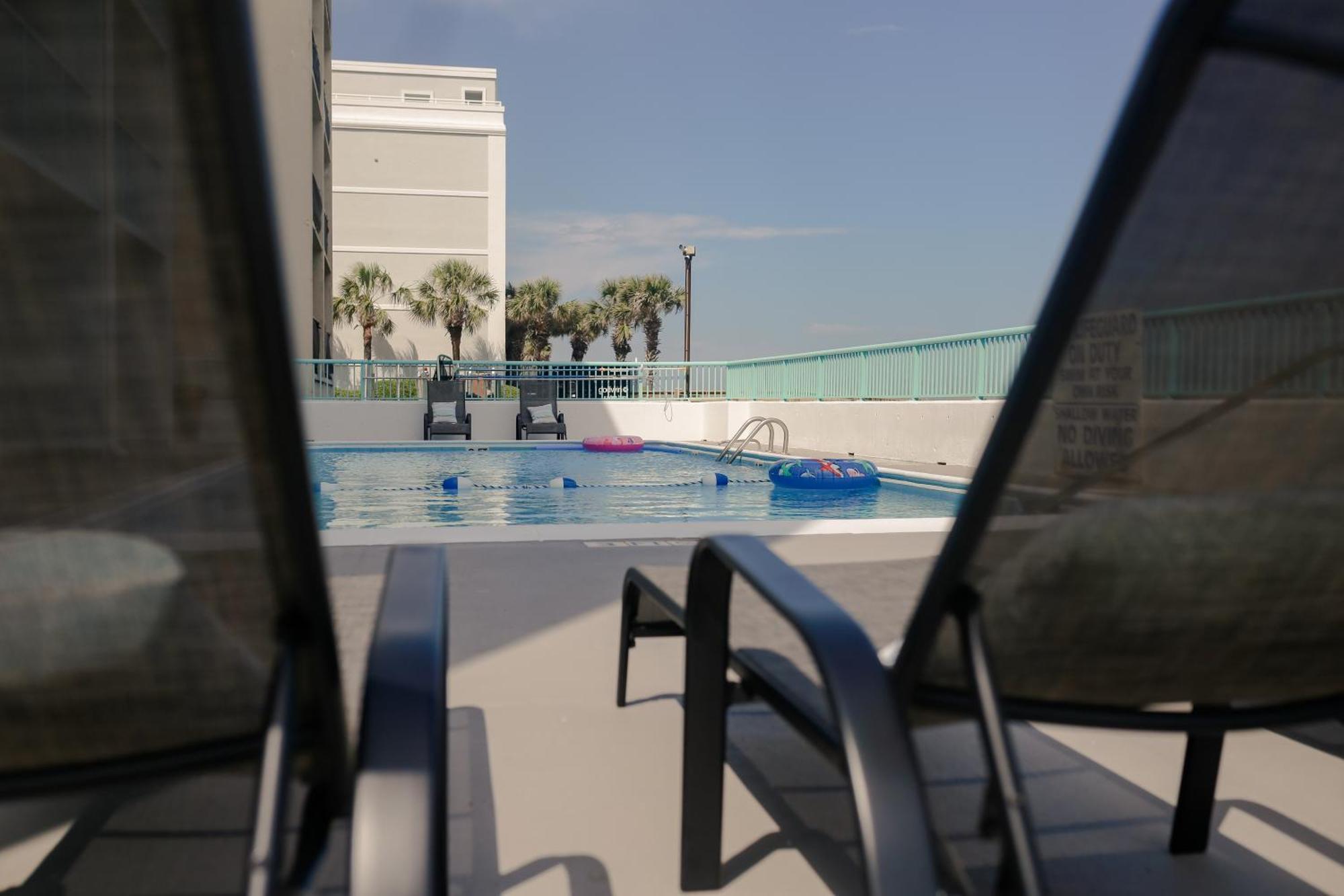 Southern Breeze Ocean Front Hotel Myrtle Beach Buitenkant foto